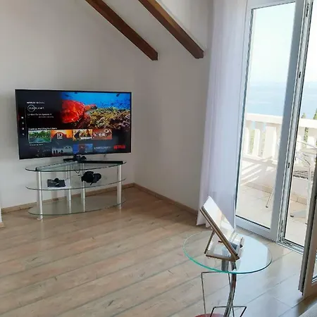 Apartment Liliana With Wonderful Sea View Near The Beaches Bol