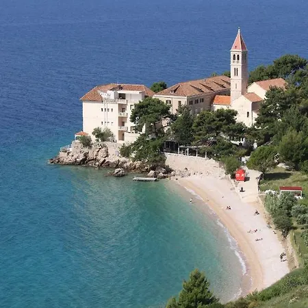 Apartment Liliana With Wonderful Sea View Near The Beaches Bol